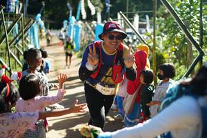 BIB: 2406
                            <button type="button" onclick="openModal(19073673)" class="btn btn-primary btn-sm float-right btn-popup" data-toggle="modal" data-target=".modal-high-quality">
                        <i class="fas fa-shopping-cart"></i> Add to Cart
                    </button>
                                            <button type="button" onclick="isThisMe(19073673, true)" class="btn btn-success btn-sm float-right btn-popup btn-isme hidden" data-toggle="tooltip" data-placement="bottom" title="นี่คือรูปของคุณใช่ไหม คลิกที่นี่เพื่อเอาเข้าอัลบั้ม">
                        <i class="fas fa-plus"></i> Add to album
                    </button>
                    <button type="button" onclick="isThisMe(19073673, false)" class="btn btn-warning btn-sm float-right btn-popup btn-isnotme hidden">
                        <i class="fas fa-ban"></i> Remove from album
                    </button>